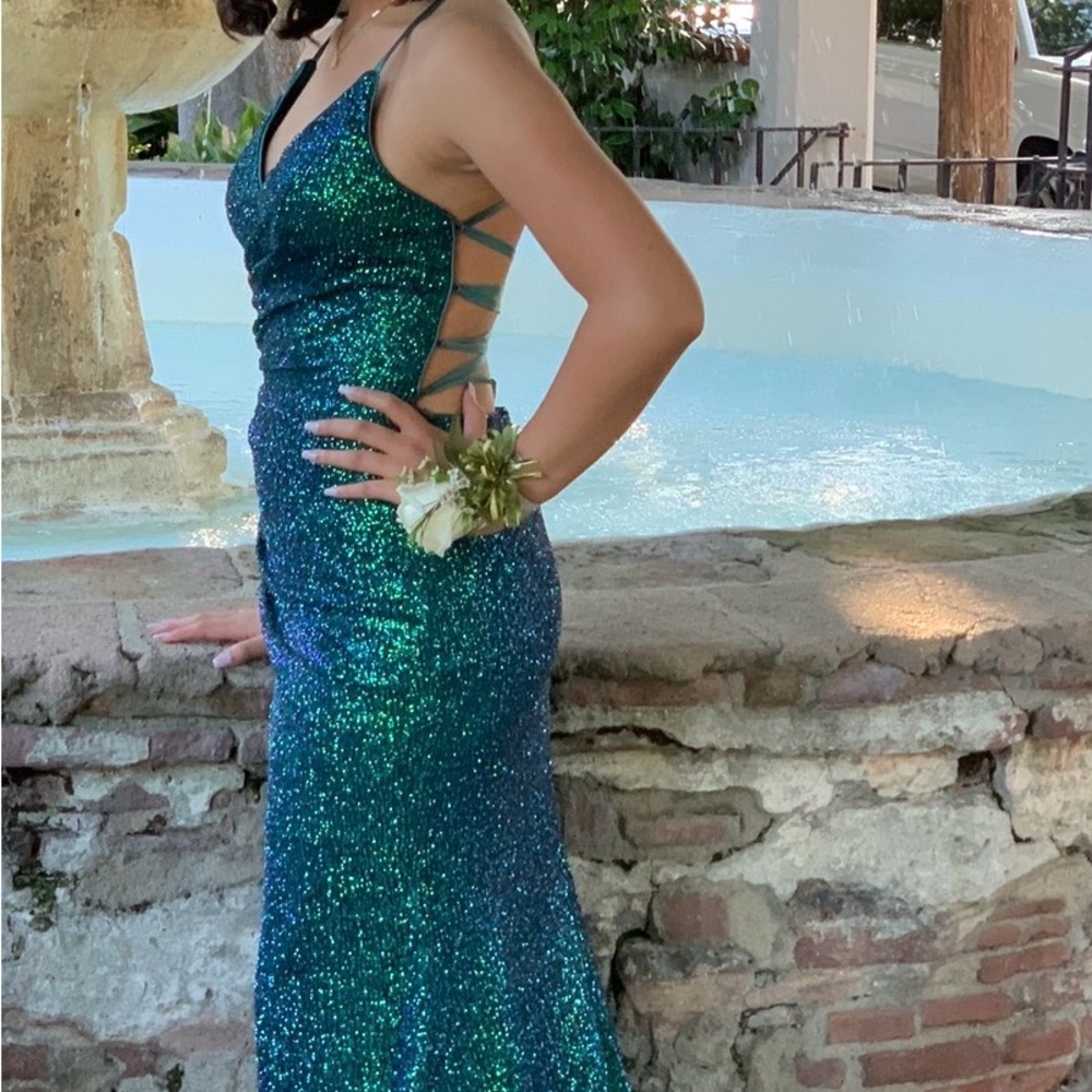 Elegant Emerald Embellished Evening Gown